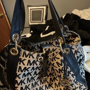 Michael Kors handbag purse